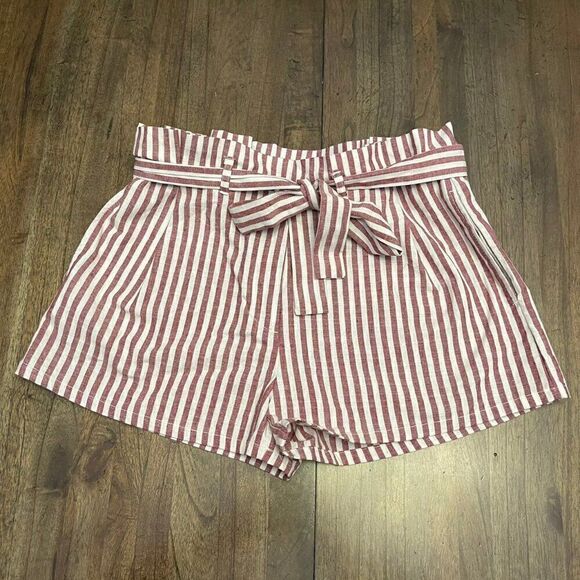 Love Tree Striped Paper Bag Shorts - Picture 4 of 12